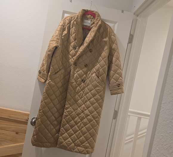 Woman Tan Quilted Coat - Picture 1 of 4